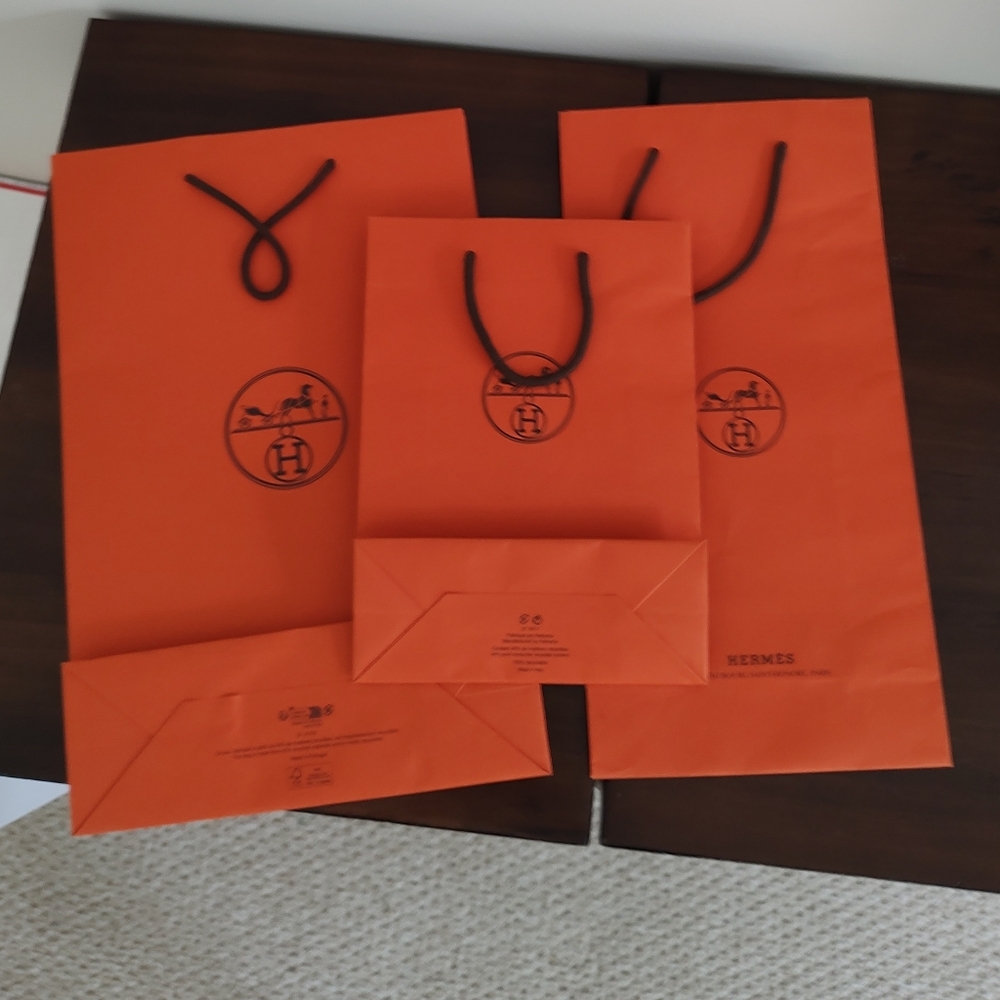 Hermes Authentic Shopping Gift Bag Bundle Of Three Bags Luxury Storage Display